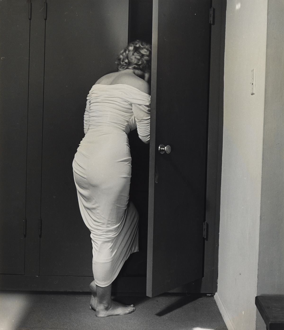 PHILIPPE HALSMAN (1906 1979) A group of 4 photographs of Mar